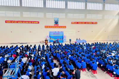 BỒI DƯỠNG KIẾN THỨC PHÁP LUẬT VÀ KỸ NĂNG LÁI XE AN TOÀN CHO HỌC SINH NĂM HỌC 2025-2026